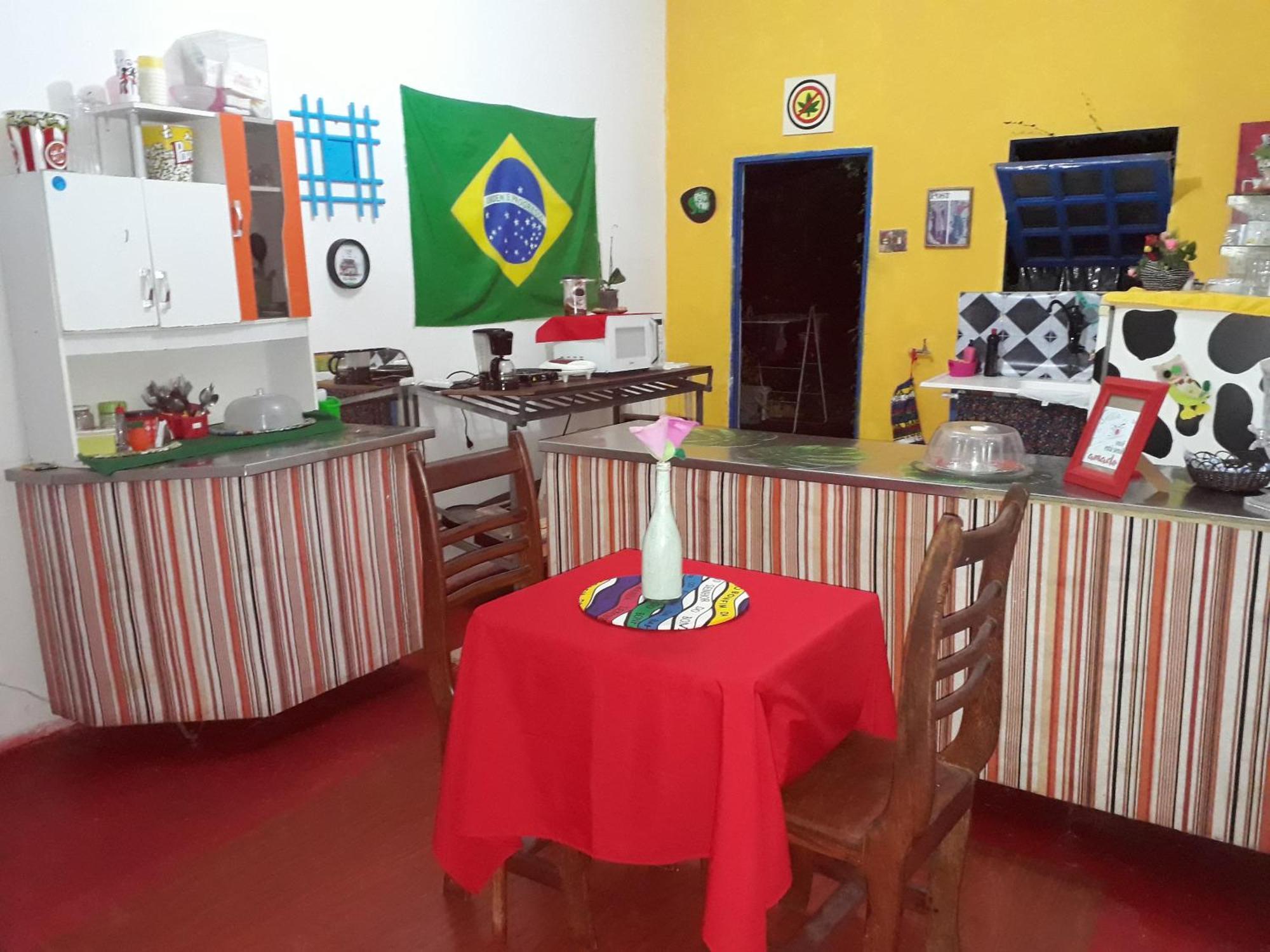 Perto Do Aeroporto De Salvador - Dona Pitanga Hostel Lauro de Freitas Buitenkant foto