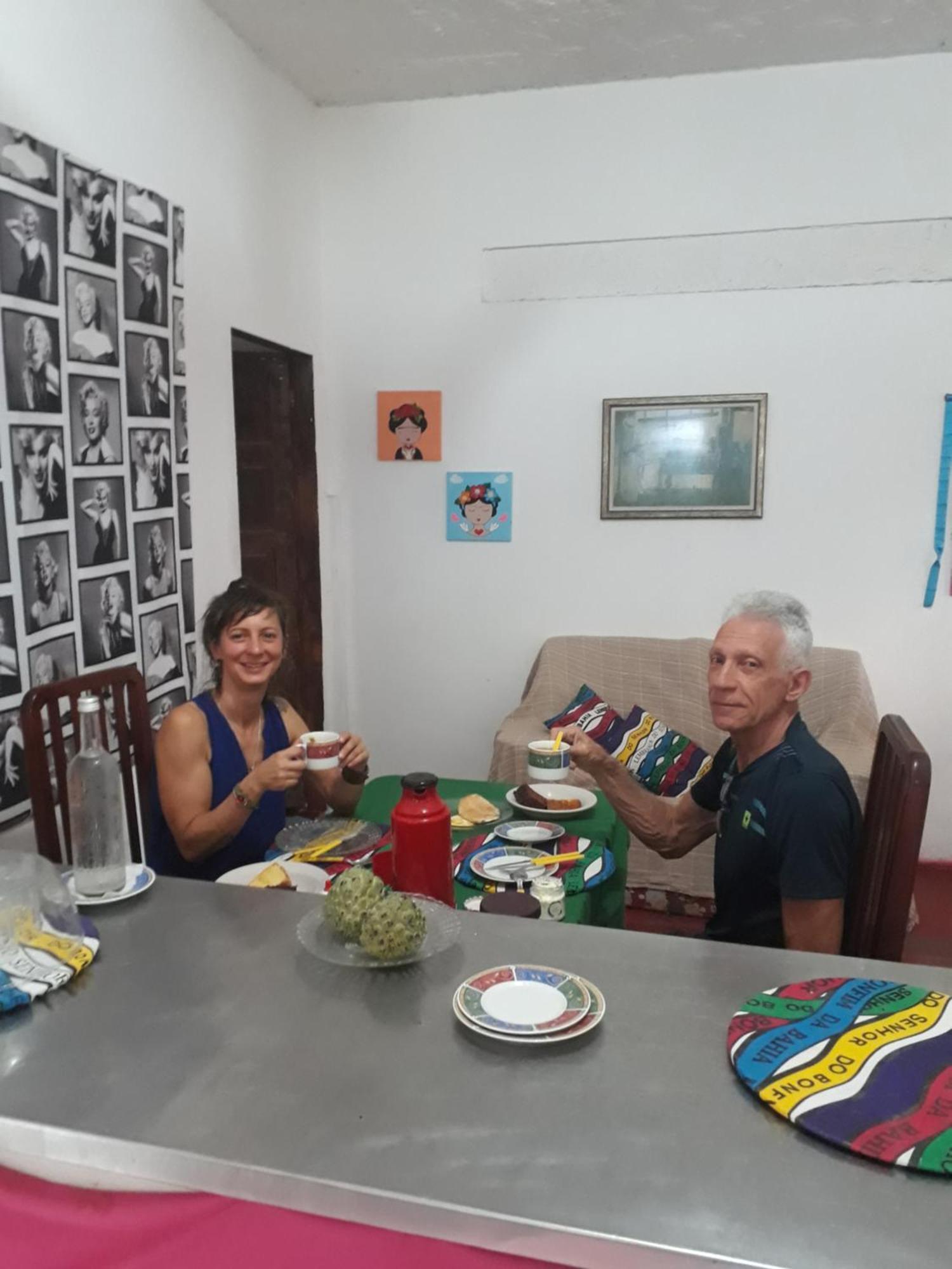 Perto Do Aeroporto De Salvador - Dona Pitanga Hostel Lauro de Freitas Buitenkant foto