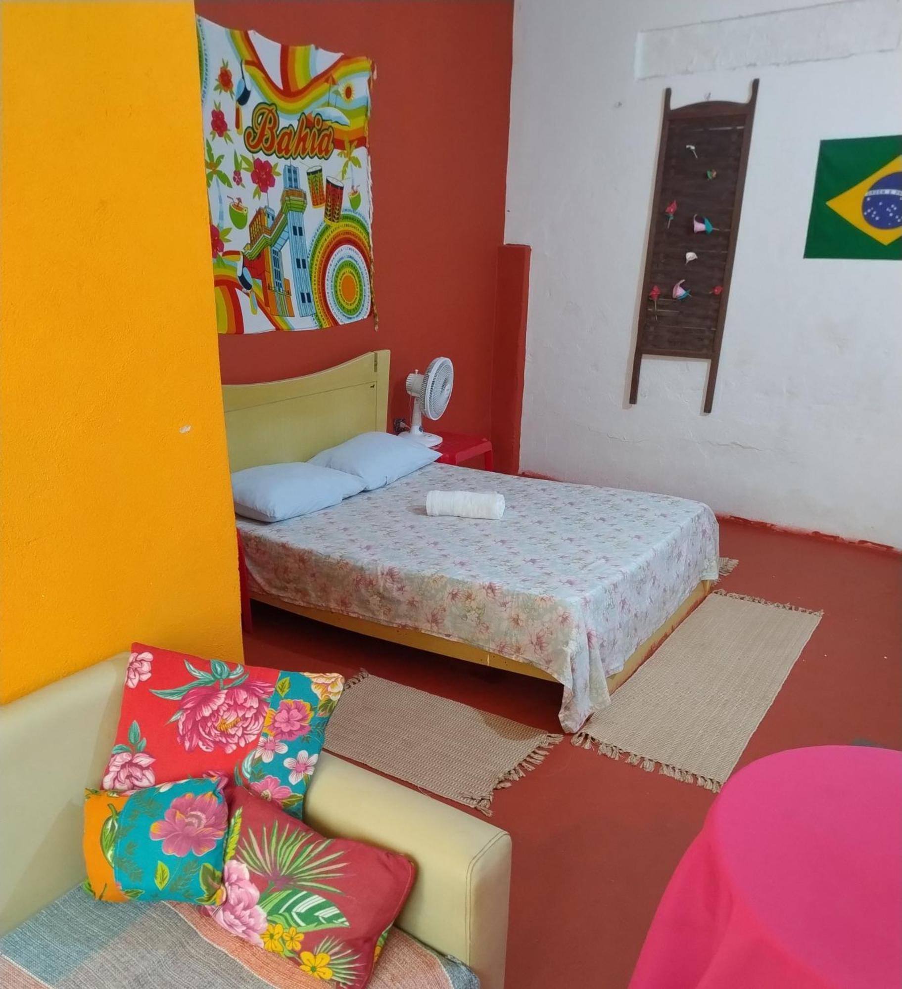 Perto Do Aeroporto De Salvador - Dona Pitanga Hostel Lauro de Freitas Buitenkant foto